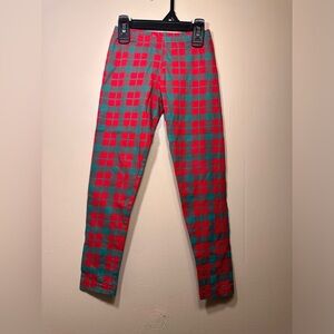Red and Green Christmas plaid leggings, Size 6.
(INV#A32)